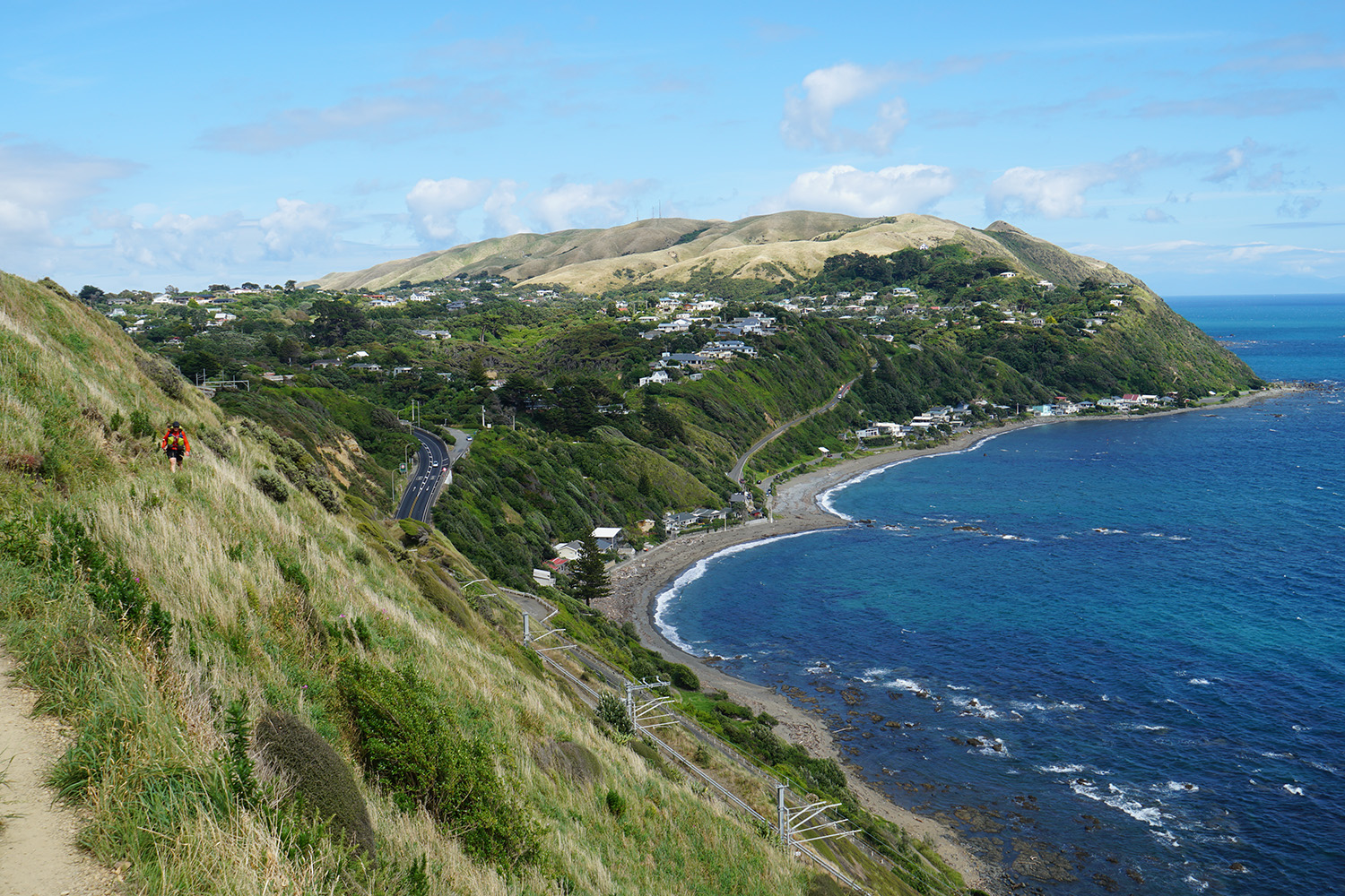 Te Aroroa Escarpment Track
